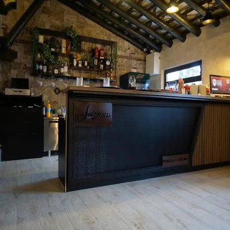 Jazina מלון טרביניה